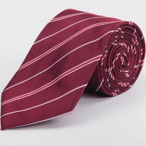 Кликните для увеличения изображения Аренда бардового галстуку в узкую полоску для мужских костюмов