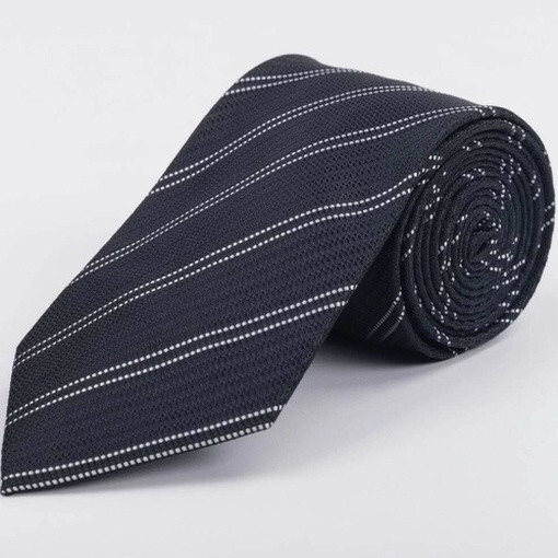 Кликните для увеличения изображения Прокат черного галстука в полоску для мужских костюмов