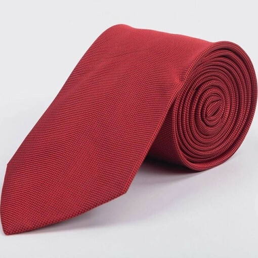 Кликните для увеличения изображения Аренда галстука бордового цвета с мелким узором для мужских костюмов