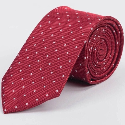 Кликните для увеличения изображения Прокат галстука красного цвета с фактурой и белым узором для мужского костюма