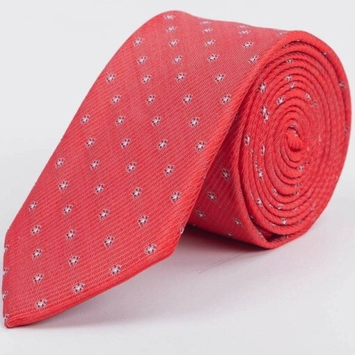 Кликните для увеличения изображения Прокат галстука светло-красного цвета с белым узором для мужских костюмов