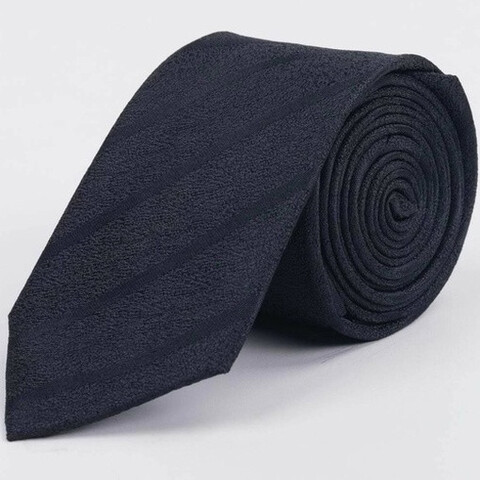 Черный текстурированный галстук напрокат с тонкой полоской для мужских костюмов