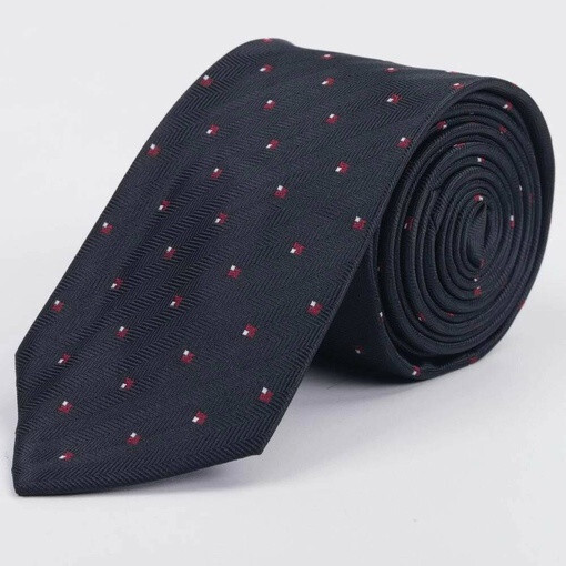 Кликните для увеличения изображения Черный галстук в аренду с фактурными полосками и квадратным красно-белым узором для мужского костюма