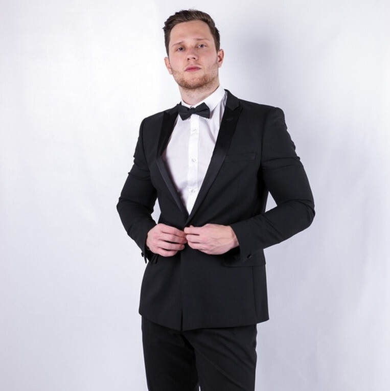 Кликните для увеличения изображения Прокат смокинга