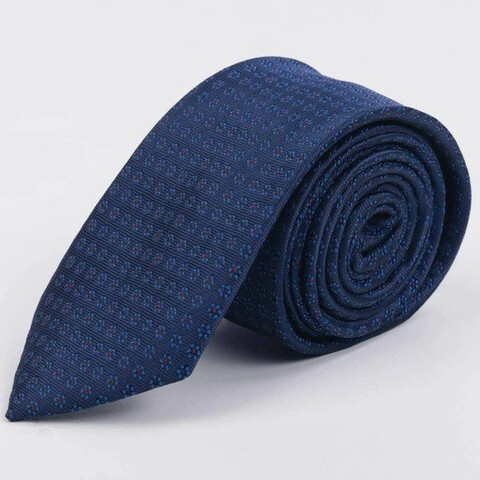 Аренда синего галстука с чередующимся цветочным узором красного цвета для мужских костюмов