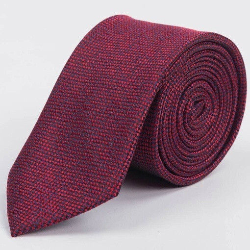 Кликните для увеличения изображения Арендовать галстук бордового цвета с мелким узором для мужского костюма