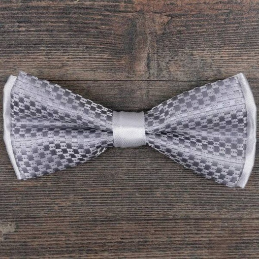 Кликните для увеличения изображения Аренда светло-серой бабочки для мужского костюма