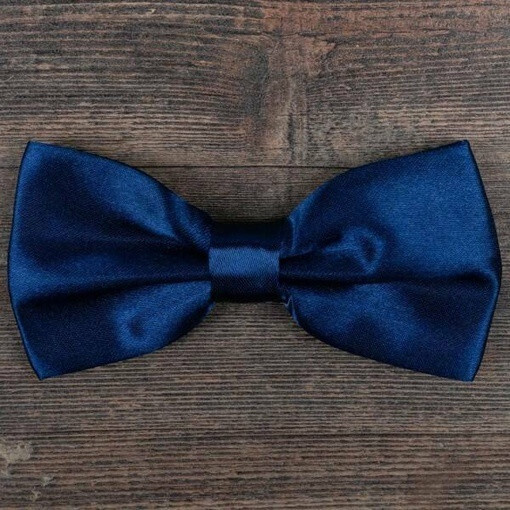 Кликните для увеличения изображения Прокат классической бабочки синего цвета для мужских костюмов