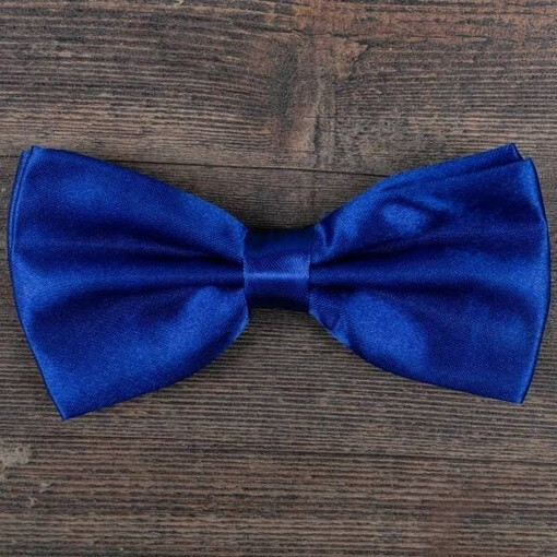 Кликните для увеличения изображения Прокат бабочки светло-синего цвета для мужских костюмов