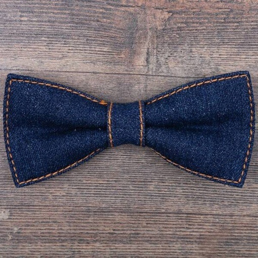 Кликните для увеличения изображения Аренда бабочки темно-синего цвета с оранжевой строчкой для мужских костюмов