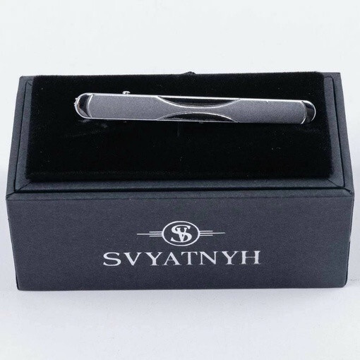 Кликните для увеличения изображения Аренда классического зажима с гравировкой для мужских костюмов