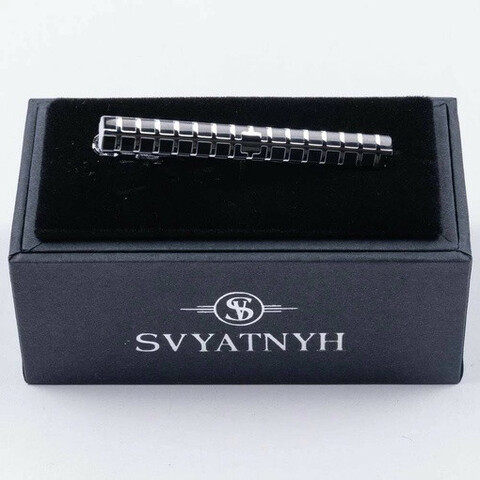 Аренда зажима черного цвета с гравировкой для мужских костюмов