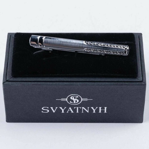 Кликните для увеличения изображения Аренда зажима с узорной гравировкой для мужских костюмов